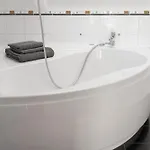 Dachgeschosswohnung In Hofolding *