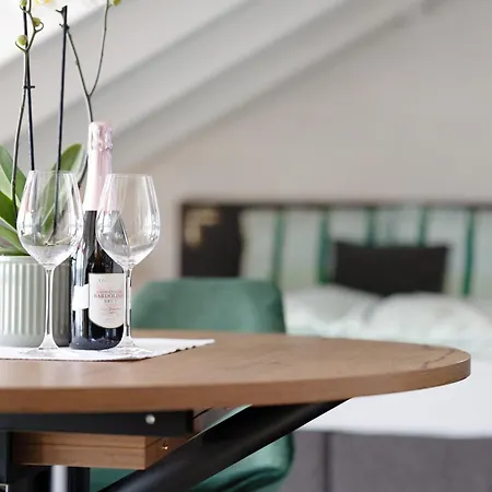아파트 Dachgeschosswohnung In Hofolding *